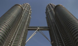 Malezya: Asya Kaplanı mı, Antitez mi?