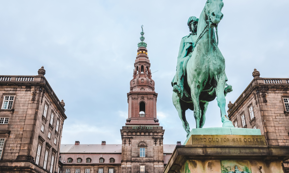Danimarka Sığınmacı Kabul Etmemek İçin Yasa Çıkarıyor