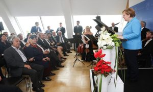 Almanya | Başbakan Merkel Solingen Faciasının 25. Yılında Özür Diledi