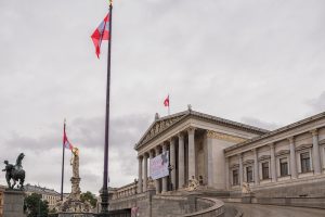 Avusturya’da Karnelerde “İslam” Yerine “İGGÖ” İfadesi Kullanıldı