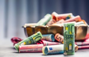 Almanya’da Emekli Maaşları Arttı Çocuk Parasına Zam Geldi