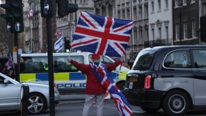 İngilizlerin Çoğunluğuna Göre Ülke Bölündü