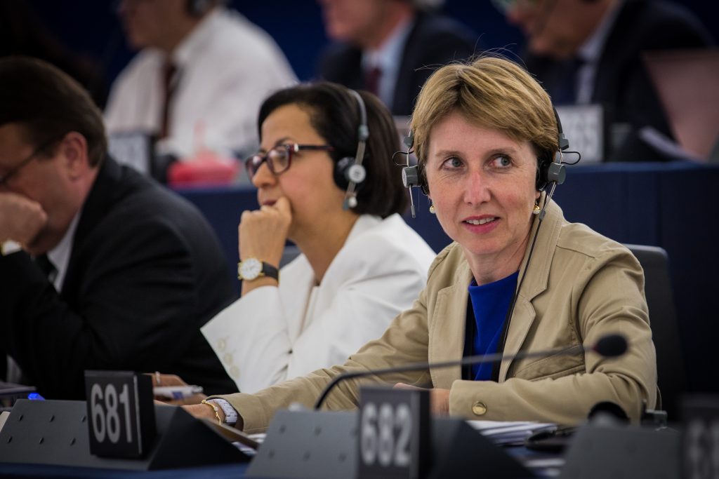 AB’nin Sorunlarına Çözüm Aşırı Sağ Değildir