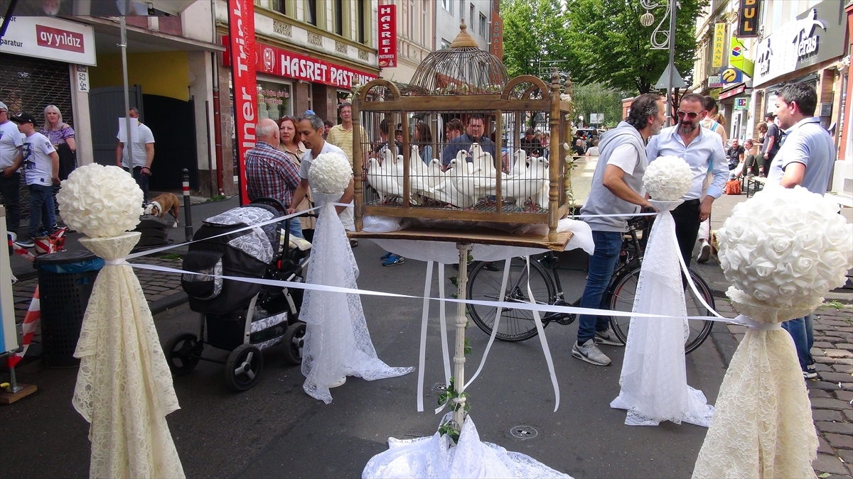 köln çivili saldırı