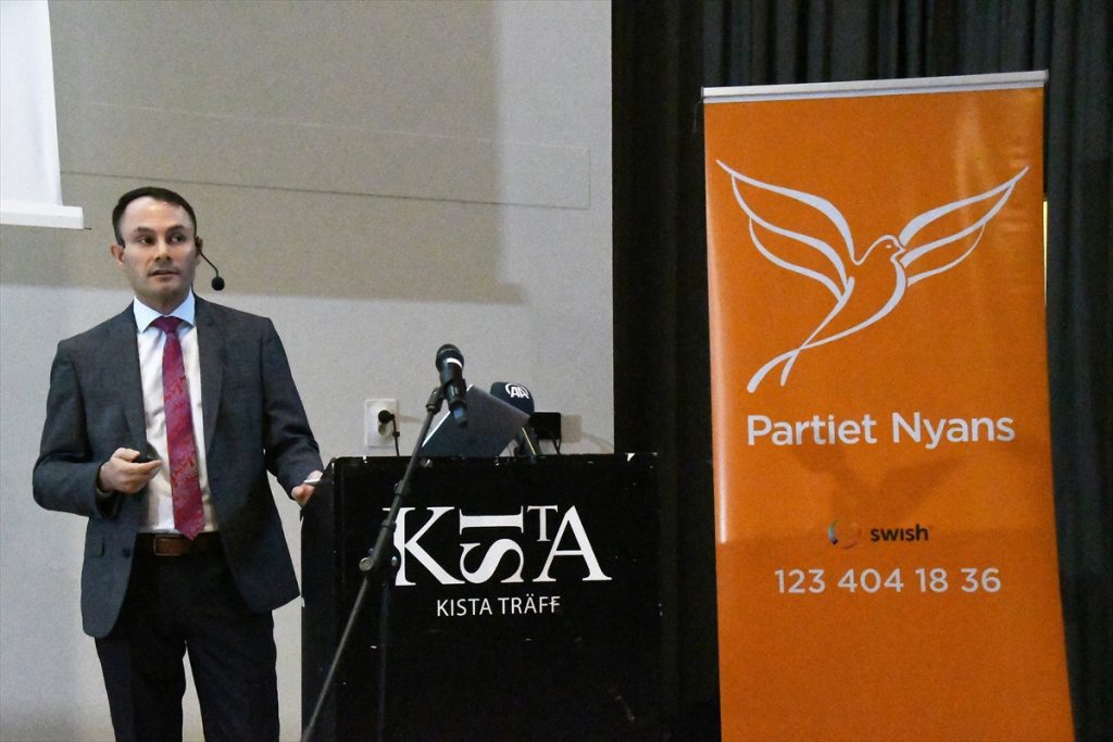 İsveç’te Türk Kökenli Vekilin Kurduğu Parti Aşırı Sağın Hedefinde