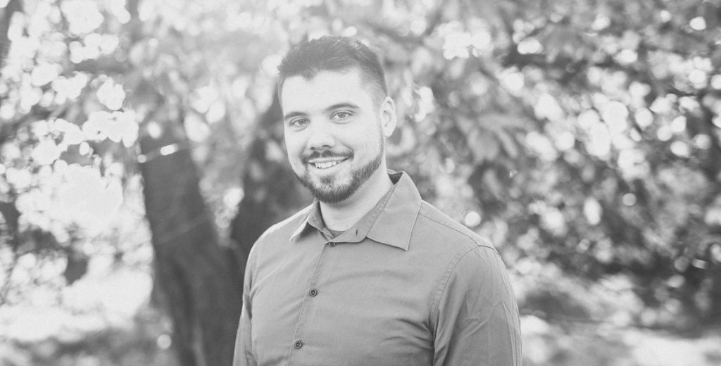 Gönüllü Hizmetler “Beyazlara” Has Mı?