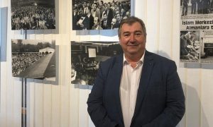 “Hessen’de Müslümanların Anayasal Hakları Siyasete Kurban Ediliyor”