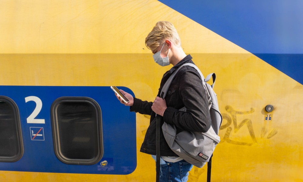 Hollanda'da koronavirüs düzenlemeleri seyahat