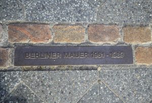 Berlin Duvarı’nın Yıkılışının 31. Yıl Dönümü