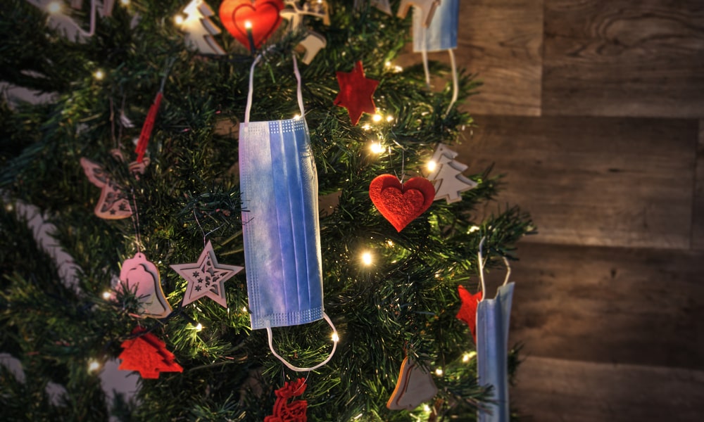 ingiltere noel kovid-19 kısıtlamaları