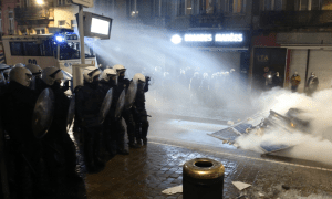 Belçika’da “Gözaltında Ölen Afrikalı Genç” Protestosunda Arbede Çıktı