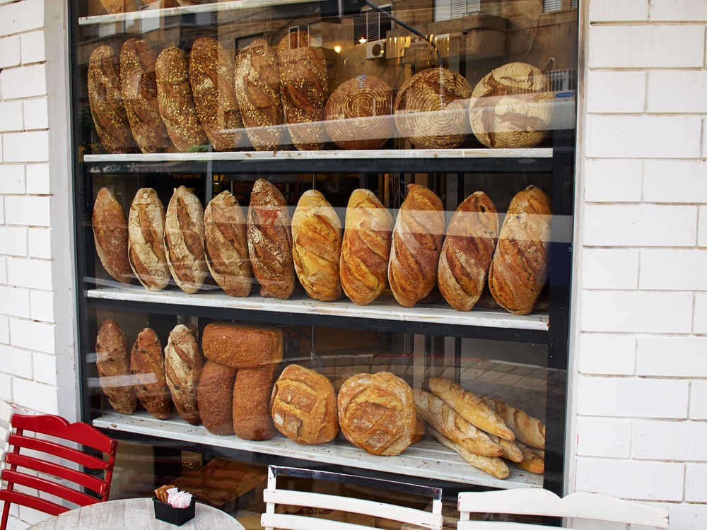 Fransız Fırıncının Açlık Grevi, Gineli Çırağının Sınır Dışı Edilmesini Önledi