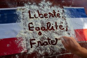 “Cumhuriyet Değerleri” Gölgesinde Fransa Müslümanları