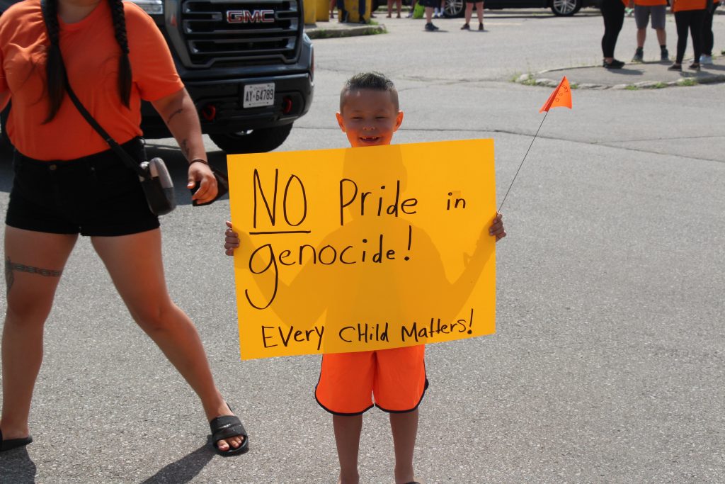Kanada’da Yerlileri Yalan Söylemekle İtham Eden Papaz Görevinden Alındı