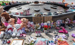 Çocuk Mezarları Skandalının Ardından Katolik Kilisesine Tepkiler Büyüyor