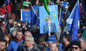 İskoçya’nın Bağımsızlığı İçin Yeniden Halk Oylaması İsteniyor