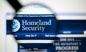 ABD’de İç Güvenlik Bakanlığına, Ayrımcılıktan Dava Açıldı