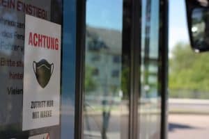 Kovid-19’la Mücadelede Eyaletlere Maske Zorunluluğu Uygulama İzni