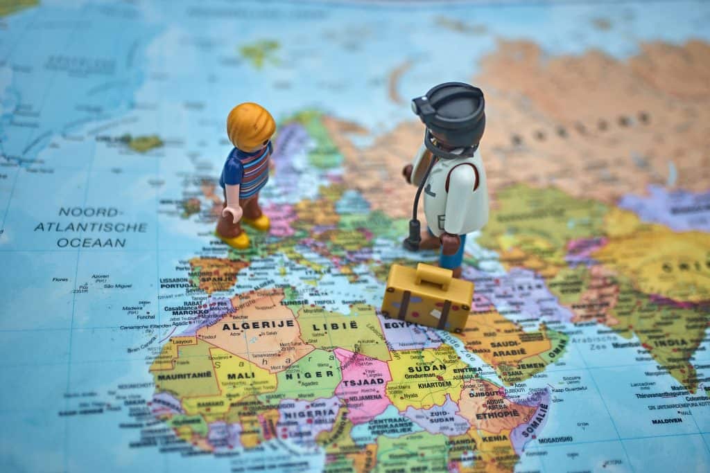 Türkiye’den Doktor Göçü: “Doktorların Sırtında Muazzam Bir İş Yükü Var”