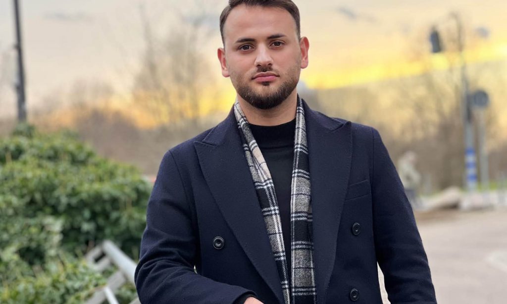 “Paylaşımlarımda Merkezde Kur’an Var, Ben Onun Hizmetkârıyım”