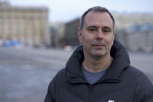 Yüksek Teknolojili Gulag: Çin’in Uygurlara Karşı İşlediği Suçlar