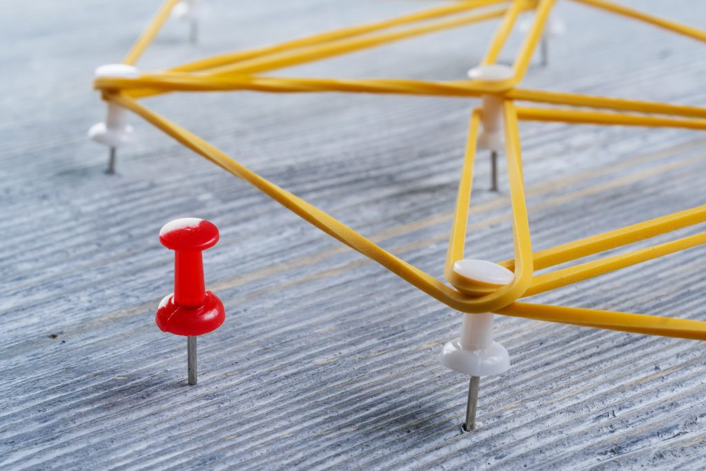 Ön Yargılar Nasıl Oluşur ve Ayrımcılığa Yol Açar?