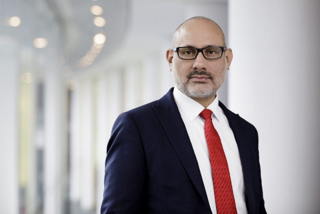 İsmail Ertuğ: “Siyasal Katılım Bilincini ve Buralı Olmak Hissini Çocuklarımıza Aktarmalıyız”