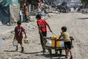 Bir Savaş Aracı Olarak Su: “Gazze, Su Üretim Kapasitesini Neredeyse Kaybetti”