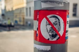 Avusturya’da Aşırı Sağa İktidar Yolu Açıldı