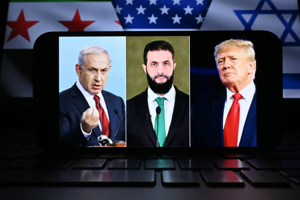 Süveyda’daki mezhepsel şiddet sonrası Paris’te bir araya gelen Suriye ve İsrailli temsilciler, 1974 ateşkesini yeniden canlandırma, gerilimi düşürme ve toprak bütünlüğünü koruma konusunda mutabakata vardı. Görüşme, bölgesel dengeler açısından kritik görülüyor.